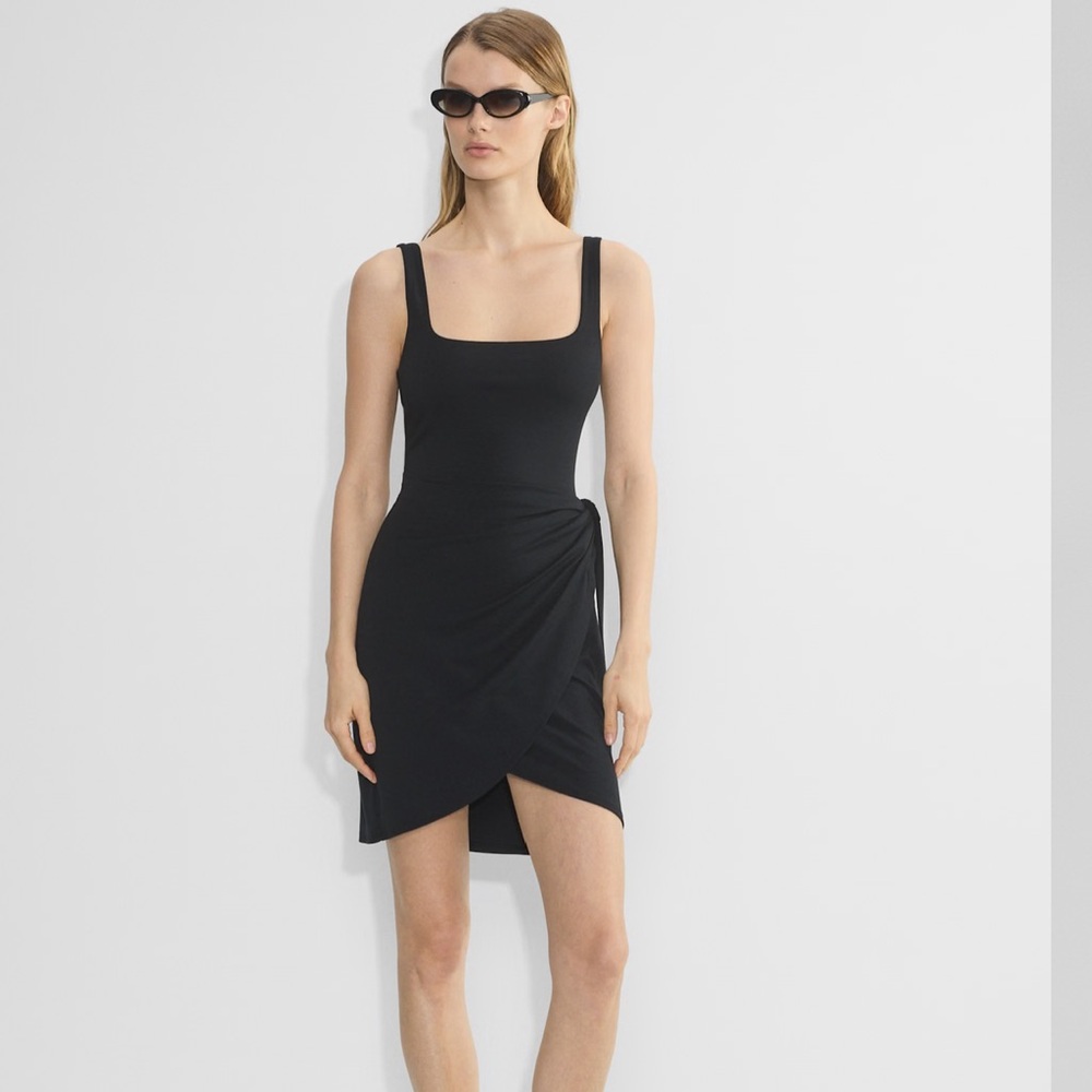 SOLD Aritzia Wilfred Saturn Mini Dress in Black